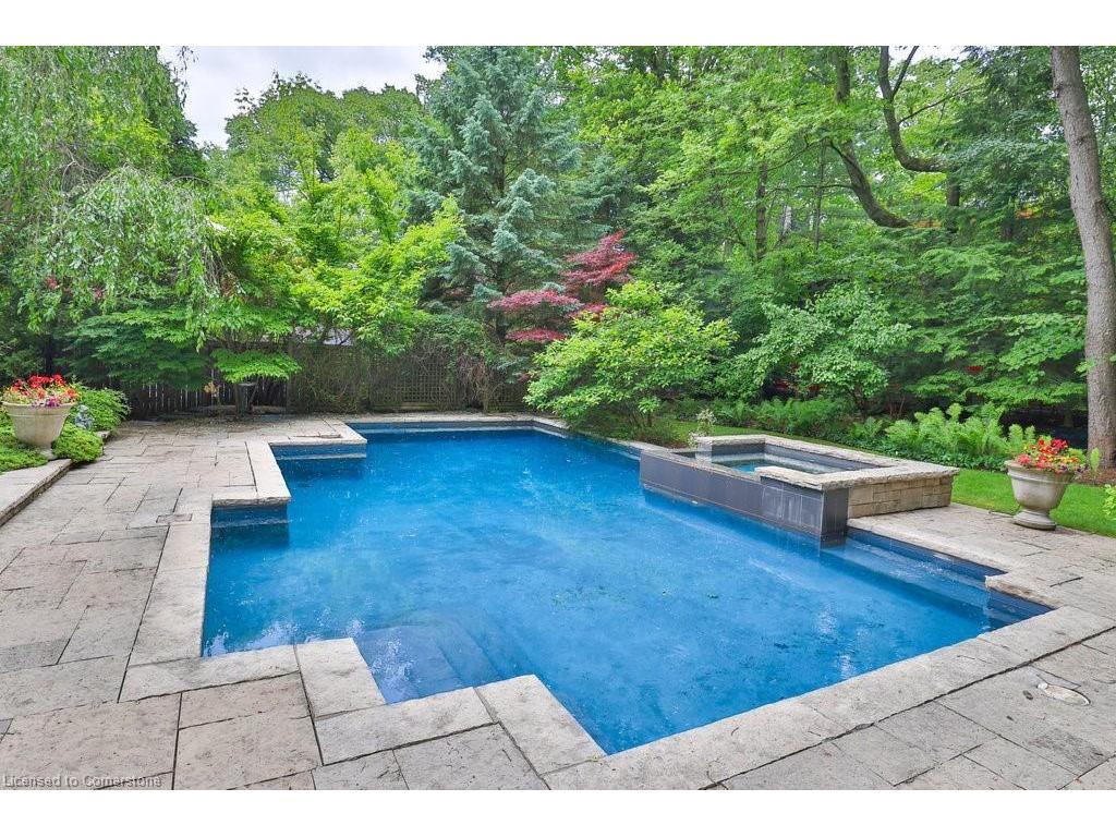 









1442


Glenburnie

Road,
Mississauga,




ON
L5G 3C8

