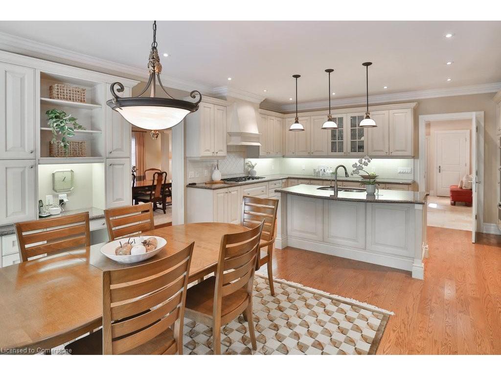 









1442


Glenburnie

Road,
Mississauga,




ON
L5G 3C8


