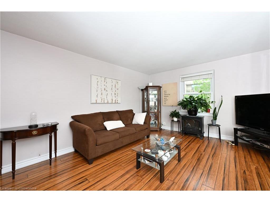









1349


Lakeshore

Road, 22,
Burlington,




ON
L7S 1B1

