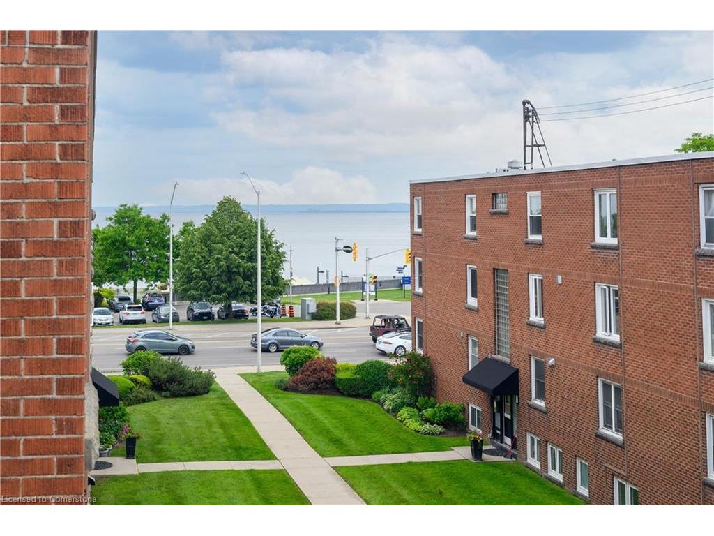 









1349


Lakeshore

Road, 22,
Burlington,




ON
L7S 1B1

