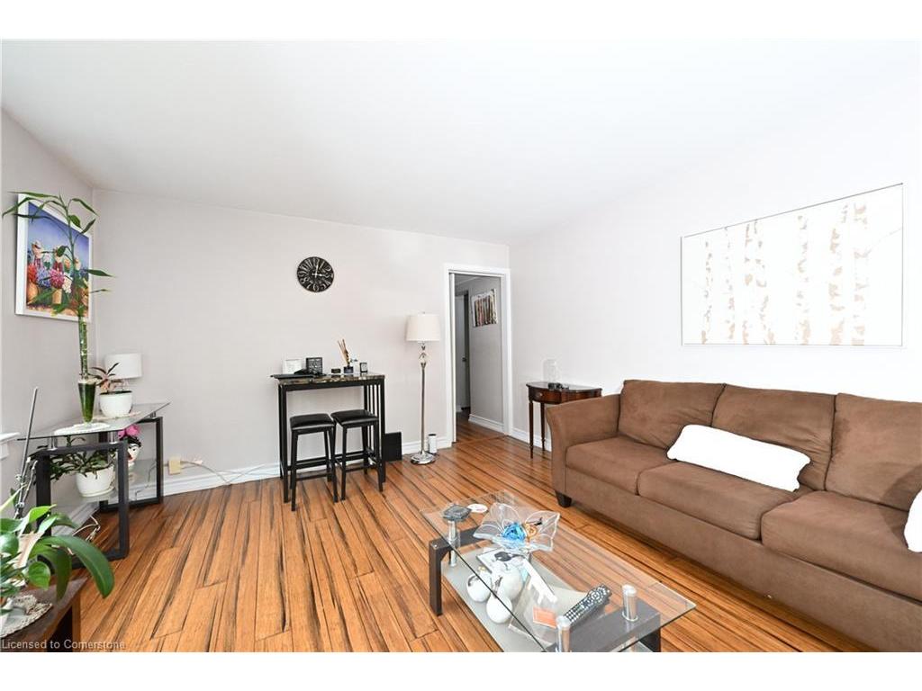









1349


Lakeshore

Road, 22,
Burlington,




ON
L7S 1B1

