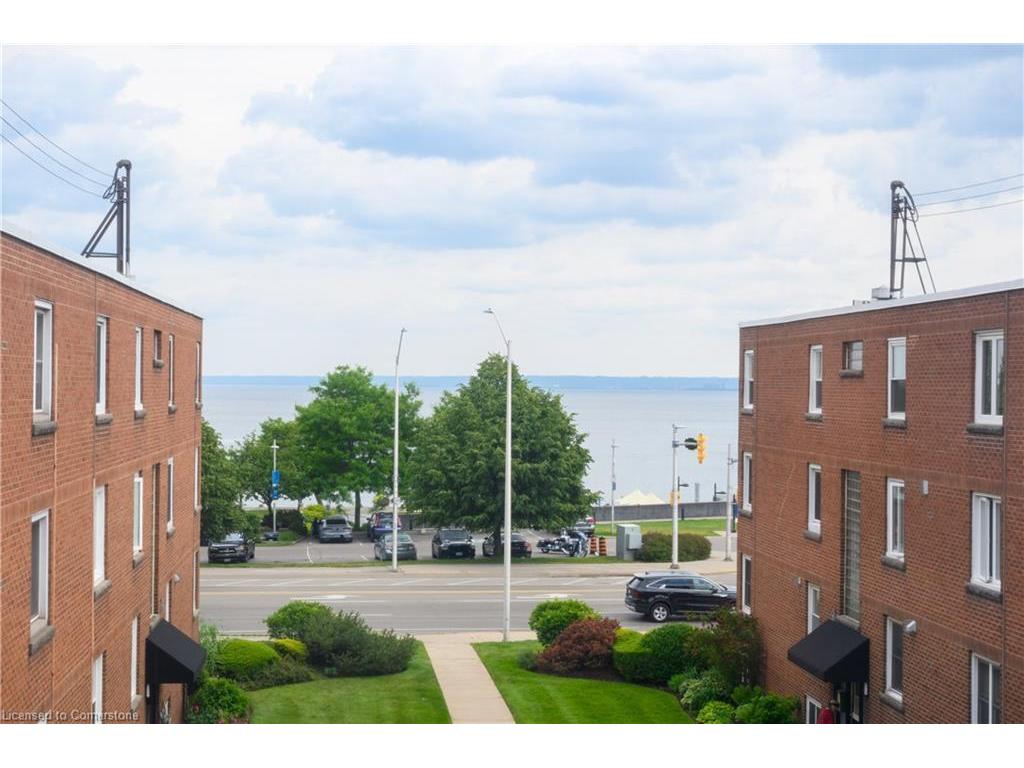 









1349


Lakeshore

Road, 22,
Burlington,




ON
L7S 1B1

