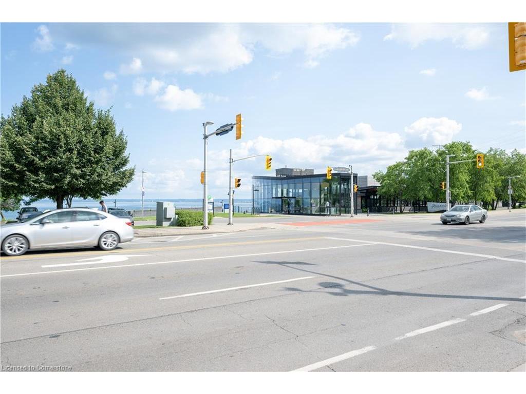 









1349


Lakeshore

Road, 22,
Burlington,




ON
L7S 1B1

