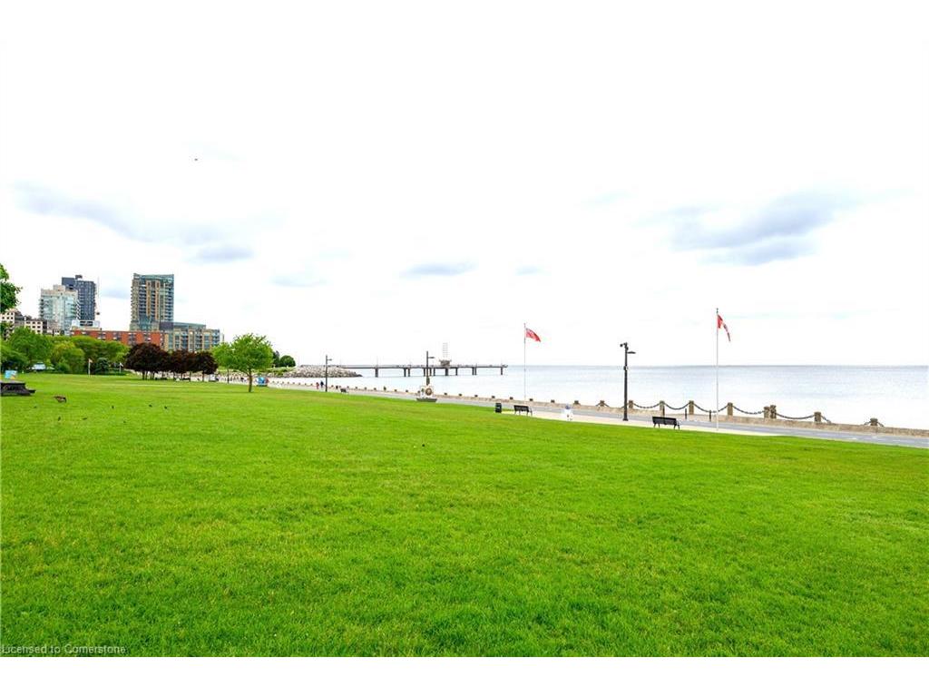 









1349


Lakeshore

Road, 22,
Burlington,




ON
L7S 1B1

