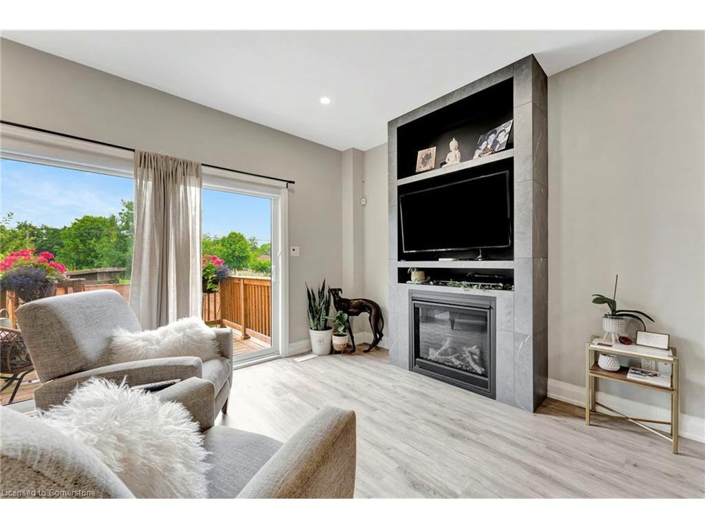 









74


Melbourne

Street,
Hamilton,




ON
L8P 2A6

