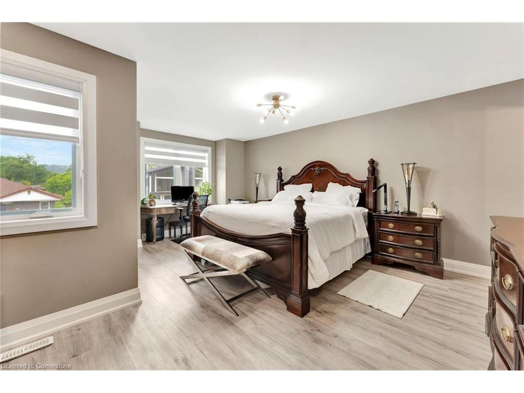









74


Melbourne

Street,
Hamilton,




ON
L8P 2A6


