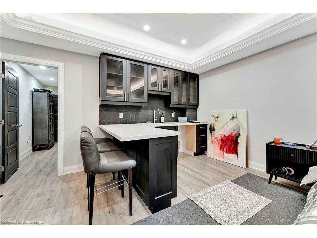 









74


Melbourne

Street,
Hamilton,




ON
L8P 2A6

