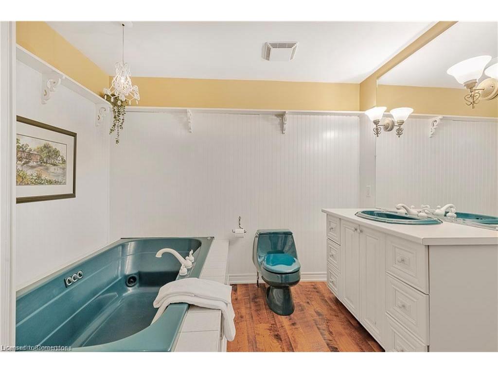 









21


Raglan

Street,
Waterdown,




ON
L0R 2H0

