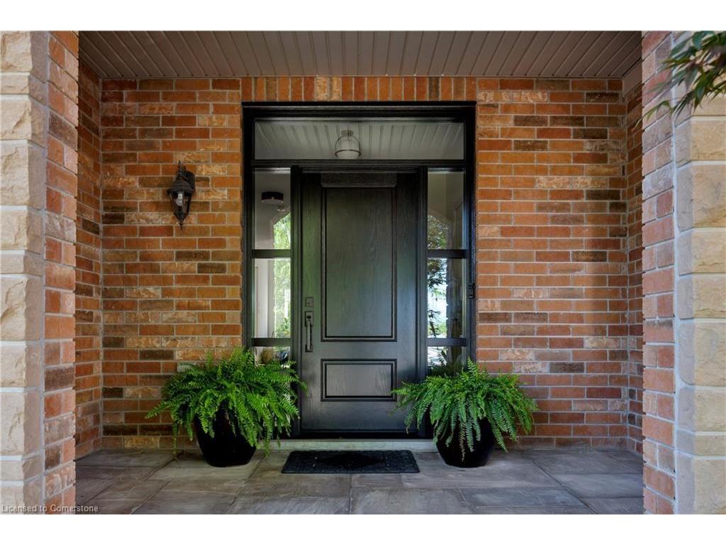 









2076


Rochester

Circle,
Oakville,




ON
L6M 5E2

