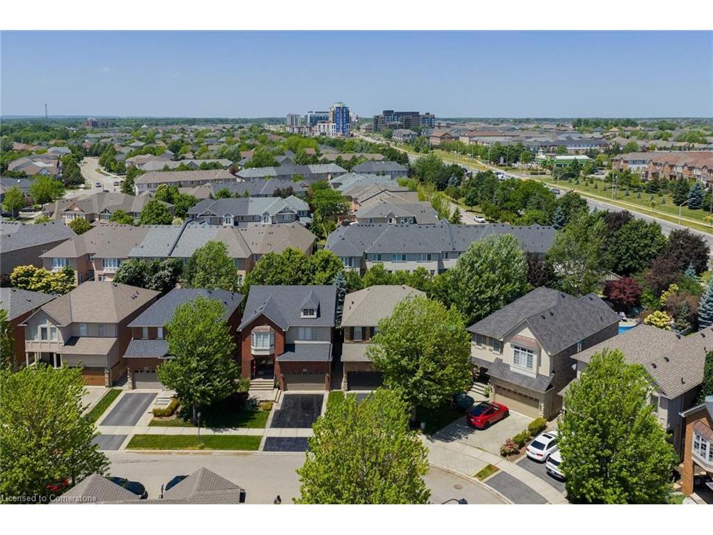 









2076


Rochester

Circle,
Oakville,




ON
L6M 5E2

