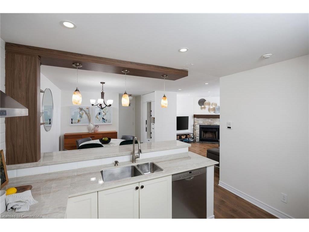 









1504


Pilgrims

Way, 1021,
Oakville,




ON
L6M 3H1

