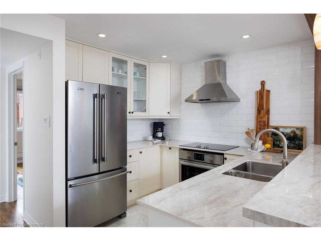 









1504


Pilgrims

Way, 1021,
Oakville,




ON
L6M 3H1

