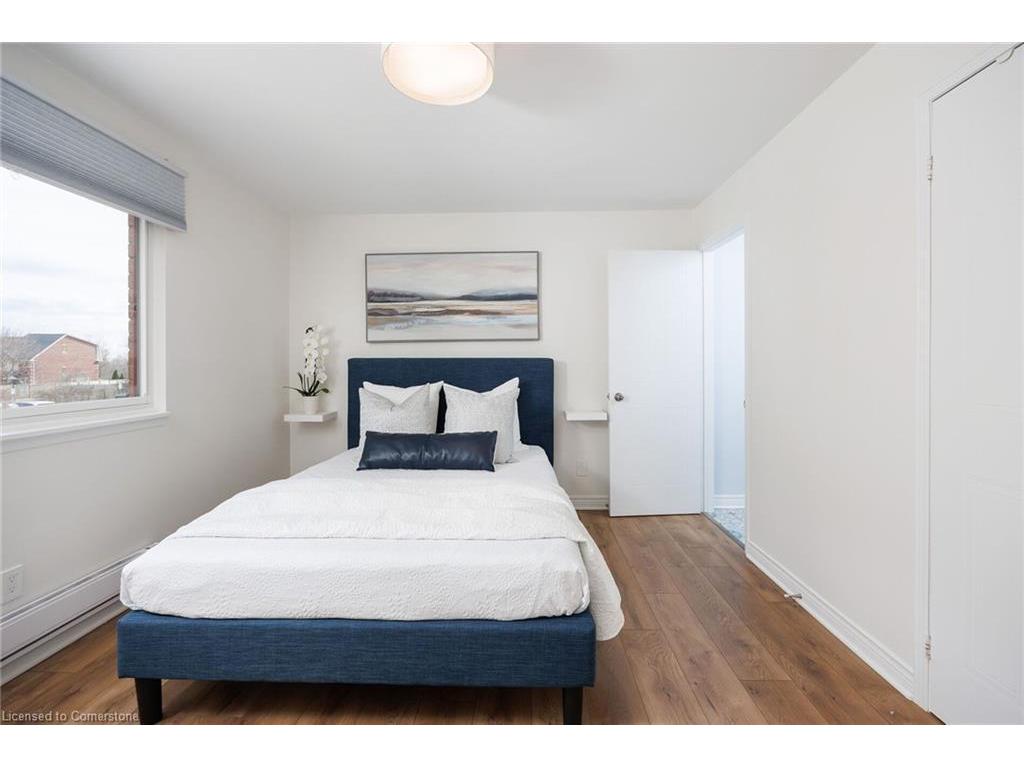 









1504


Pilgrims

Way, 1021,
Oakville,




ON
L6M 3H1

