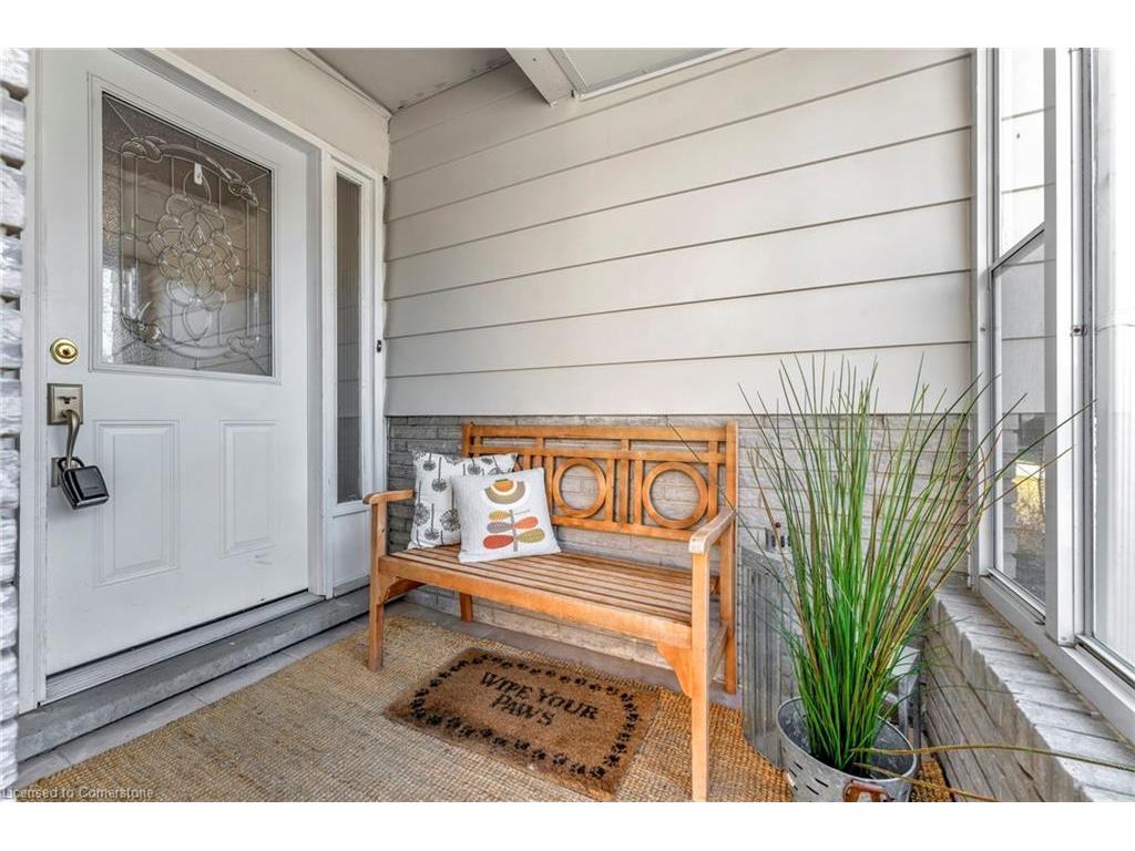 









15


Elsa

Court,
Hamilton,




ON
L9C 4R7

