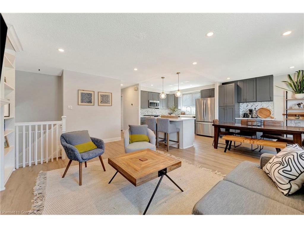 









15


Elsa

Court,
Hamilton,




ON
L9C 4R7

