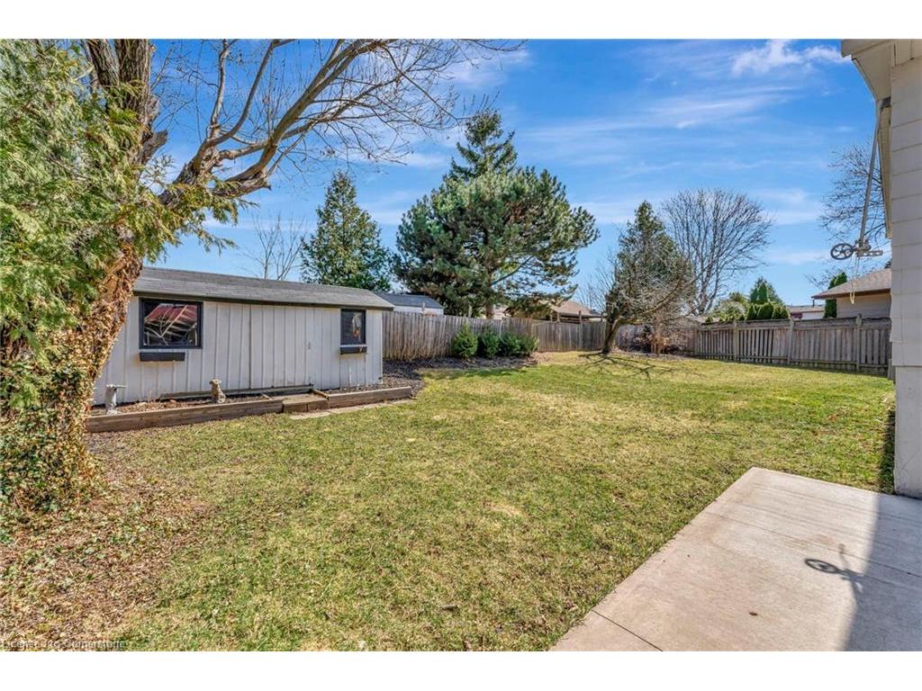 









15


Elsa

Court,
Hamilton,




ON
L9C 4R7

