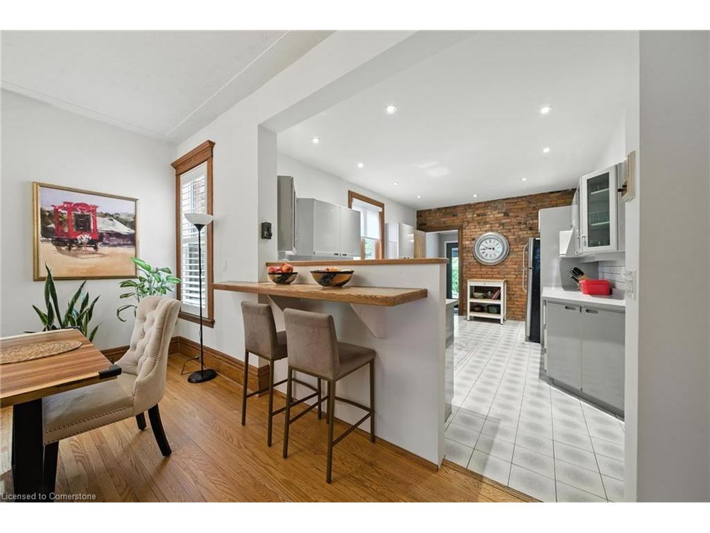 









137


Markland

Street,
Hamilton,




ON
L8P 2K3

