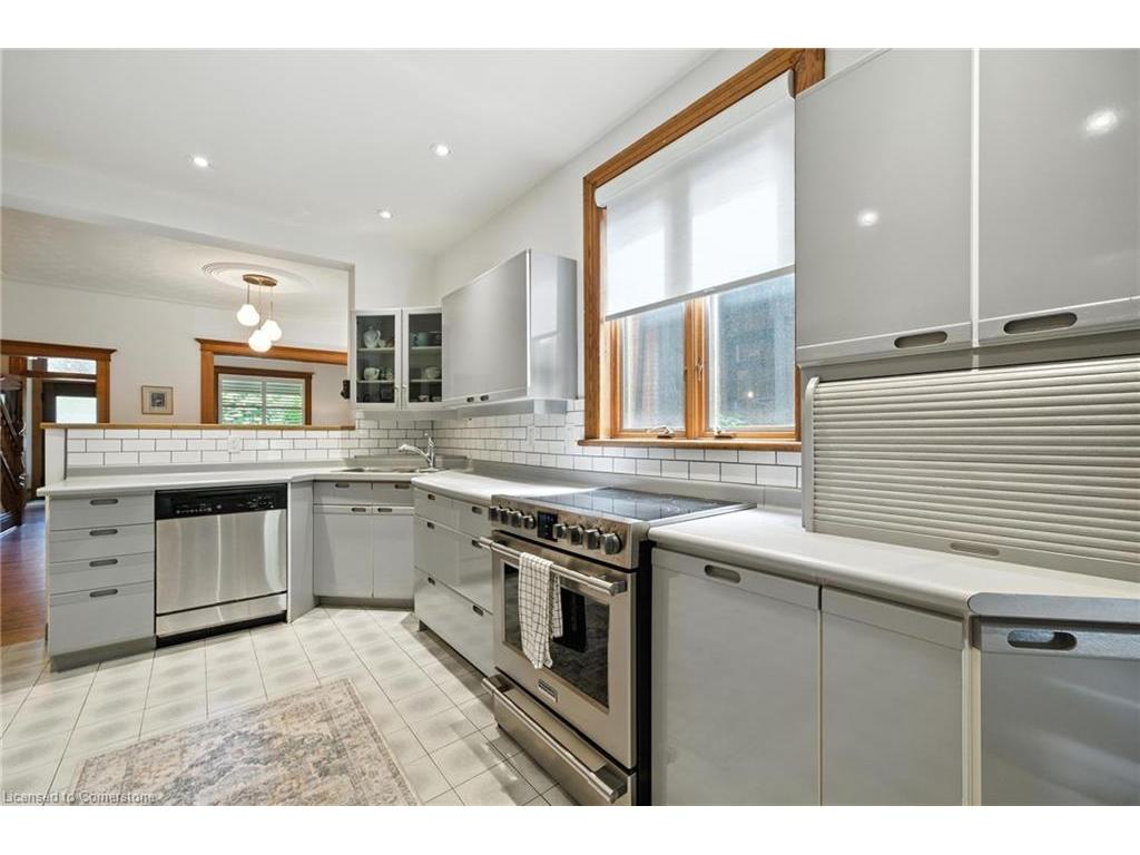 









137


Markland

Street,
Hamilton,




ON
L8P 2K3

