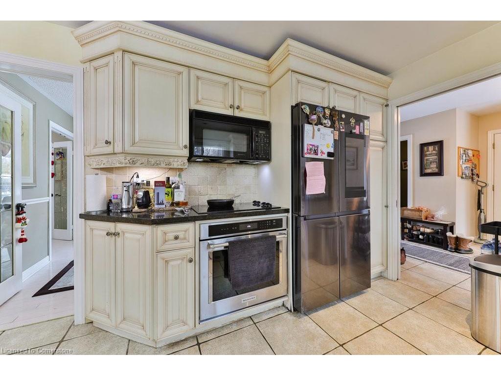 









1587


Stavebank

Road,
Mississauga,




ON
L5G 2V6

