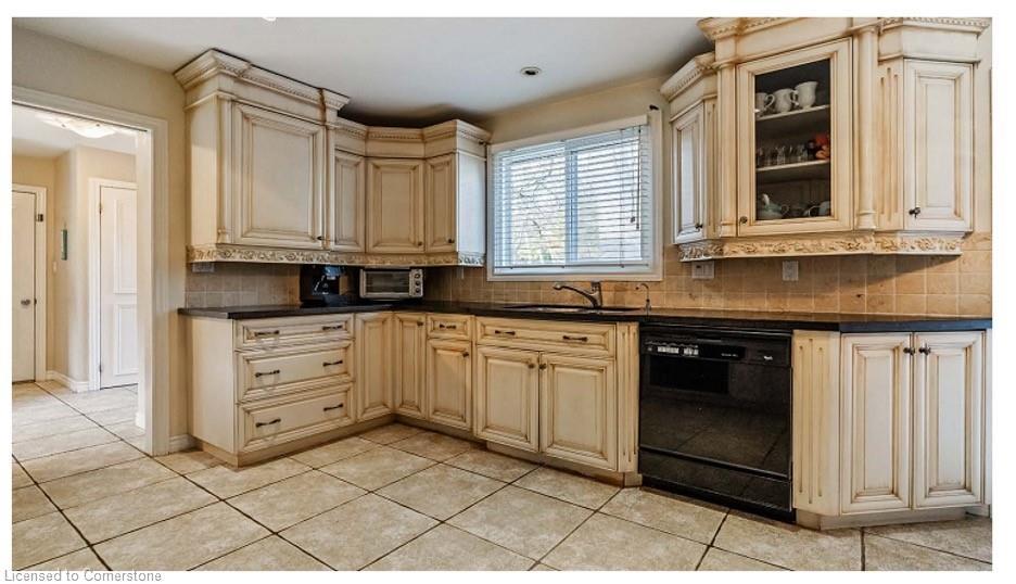 









1587


Stavebank

Road,
Mississauga,




ON
L5G 2V6

