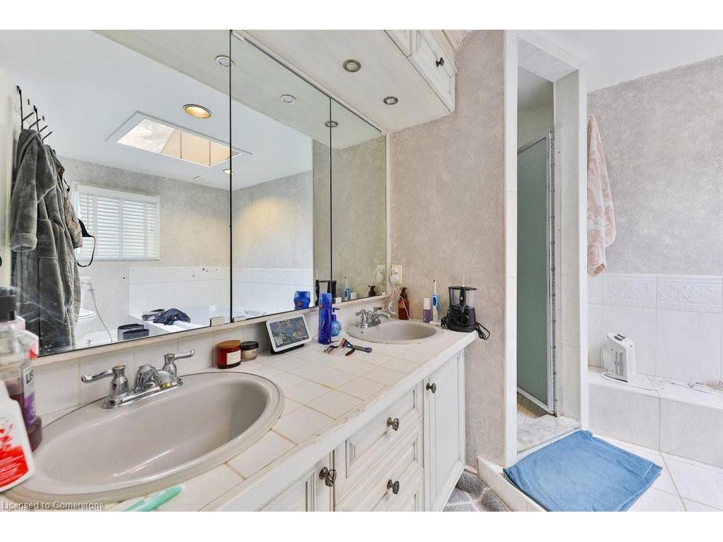 









1587


Stavebank

Road,
Mississauga,




ON
L5G 2V6

