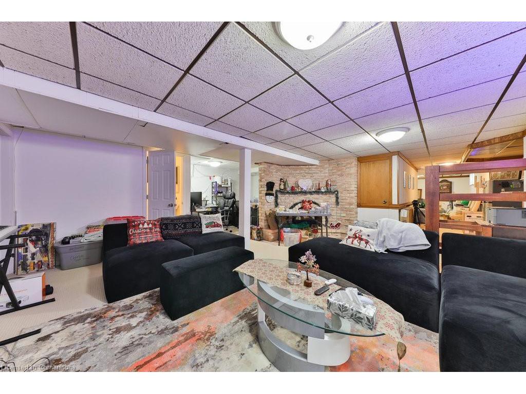 









1587


Stavebank

Road,
Mississauga,




ON
L5G 2V6

