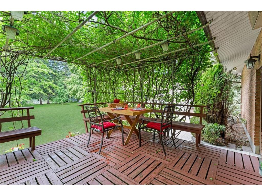 









1310


Four Mile Creek

Road,
Niagara-on-the-Lake,




ON
L0S 1J0

