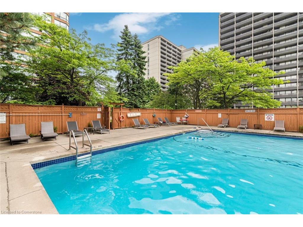 









1276


Maple Crossing

Boulevard, 1109,
Burlington,




ON
L7S 2J9

