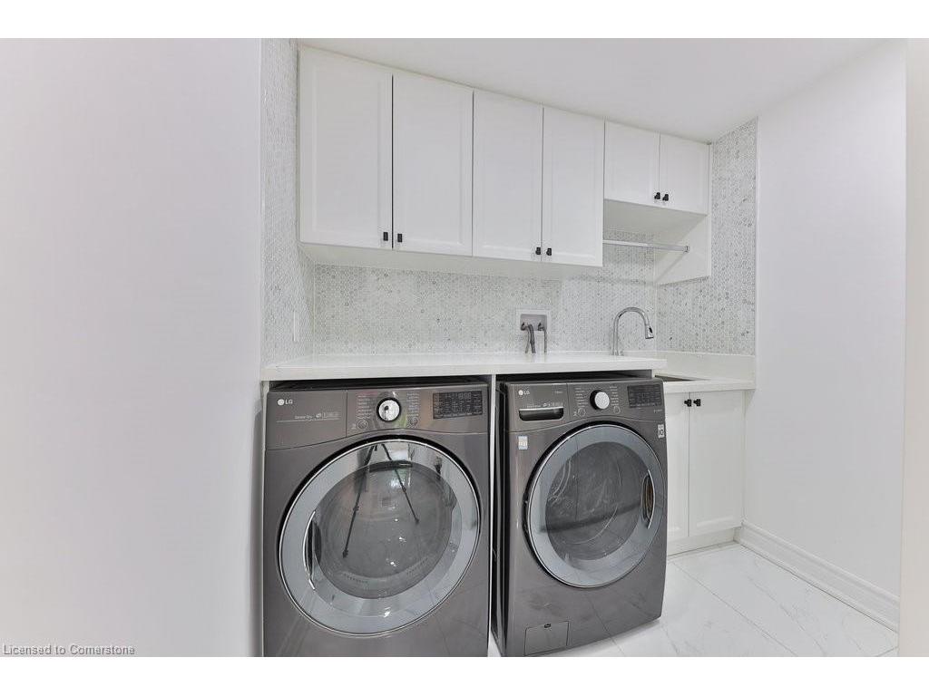 









1003


Lakeshore

Road West,
Oakville,




ON
L6L 1E7

