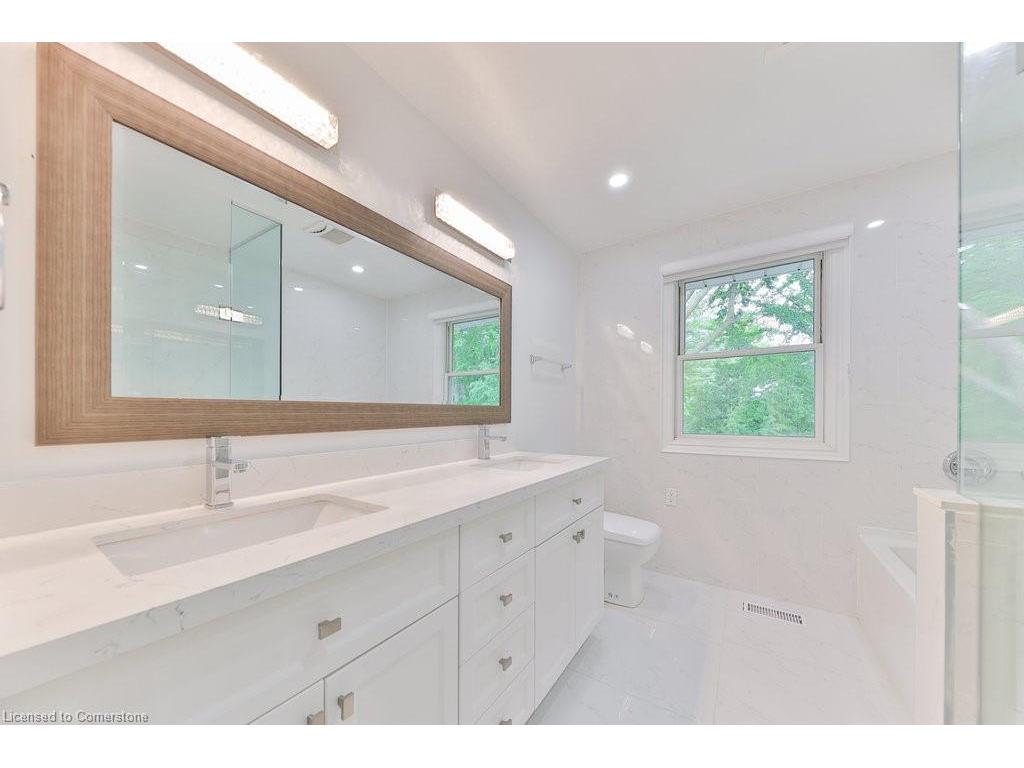 









1003


Lakeshore

Road West,
Oakville,




ON
L6L 1E7

