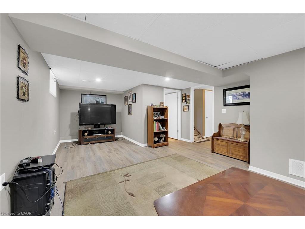 









3791


Highway 3

,
Hagersville,




ON
N0A 1H0

