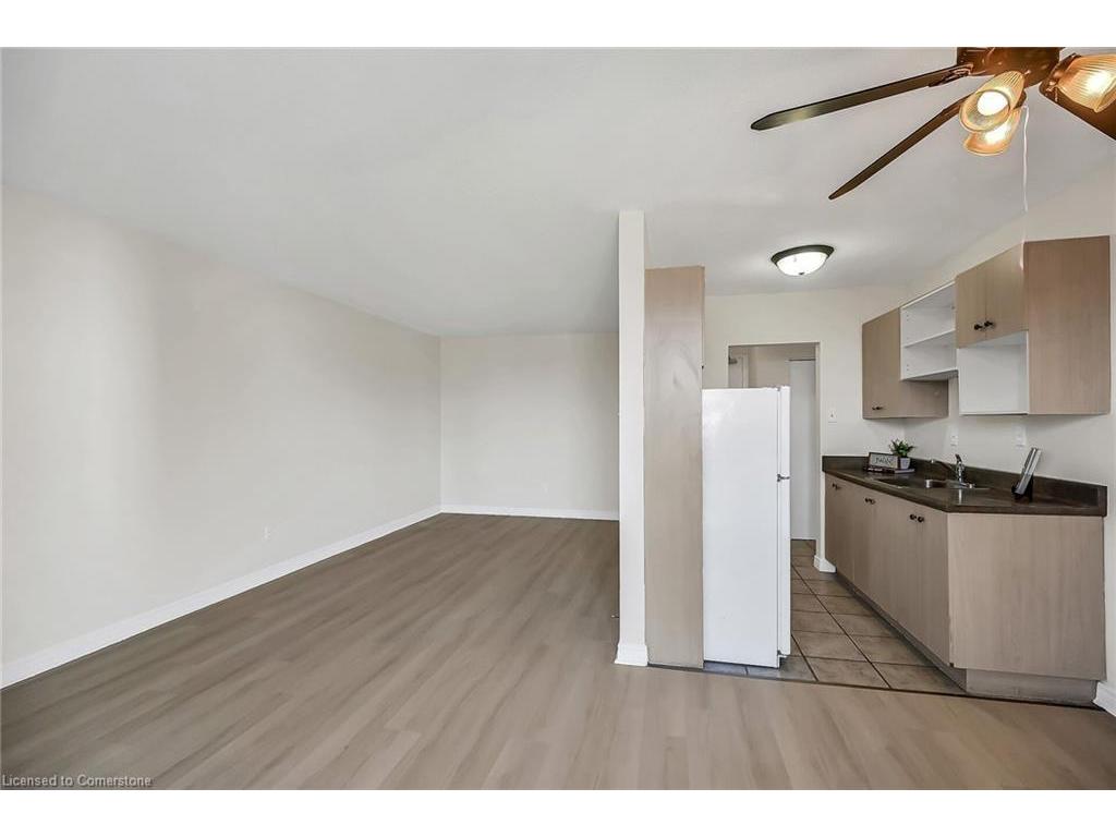 









81


Charlton

Avenue East, 702,
Hamilton,




ON
L8N 1Y7

