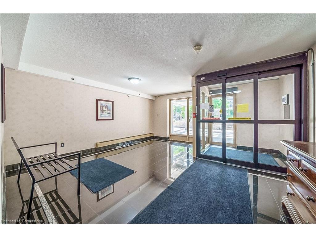 









81


Charlton

Avenue East, 702,
Hamilton,




ON
L8N 1Y7

