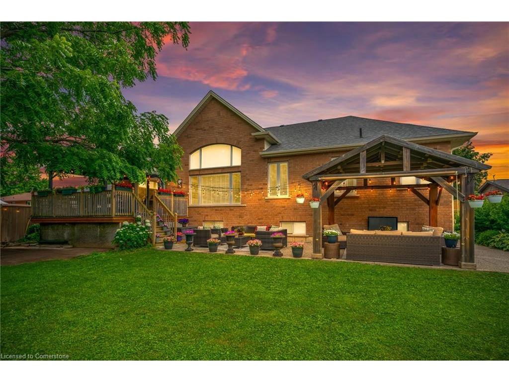 









48


Casablanca

Boulevard South,
Grimsby,




ON
L3M 3Z2


