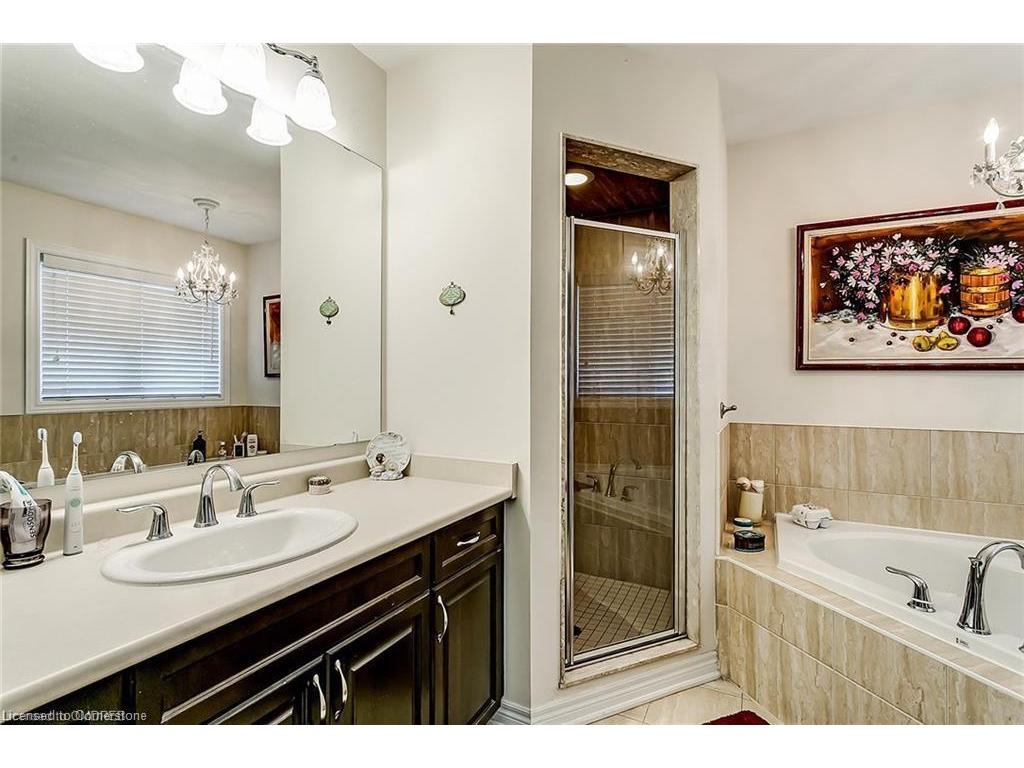 









2464


Quetico

Crescent,
Oakville,




ON
L6M 0R4

