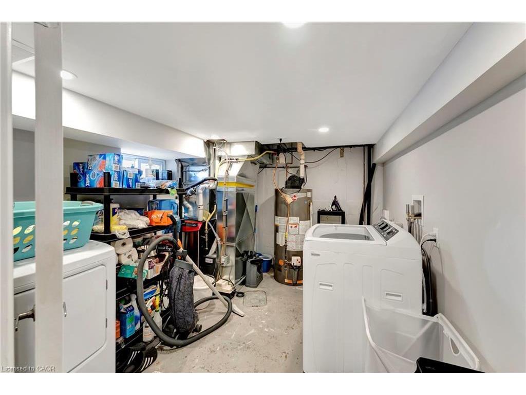 









746


Roxborough

Avenue,
Hamilton,




ON
L8H 1S8

