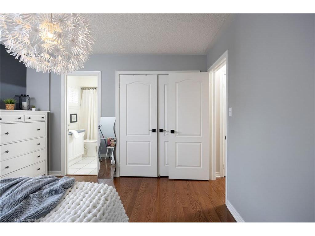 









2182


Mariposa

Road,
Oakville,




ON
L6M 4R9


