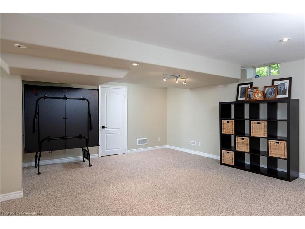 









2182


Mariposa

Road,
Oakville,




ON
L6M 4R9

