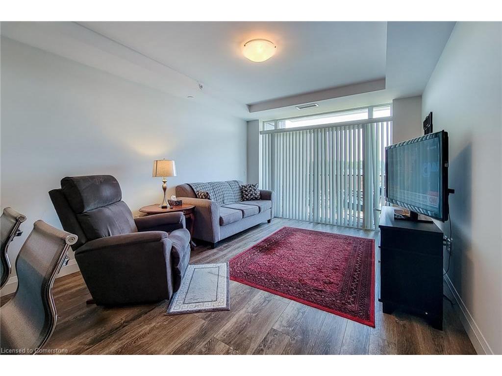









1


Redfern

Avenue, 313,
Hamilton,




ON
L9C 0E6

