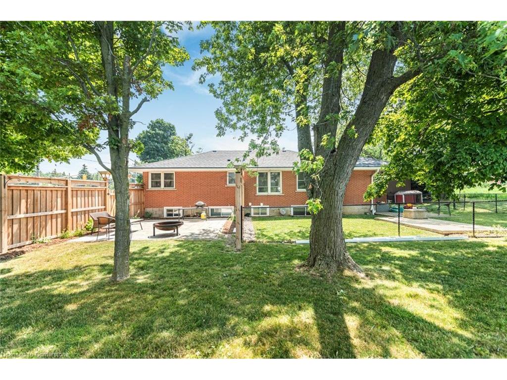 









2016


Hwy 56

,
Binbrook,




ON
L0R 1C0

