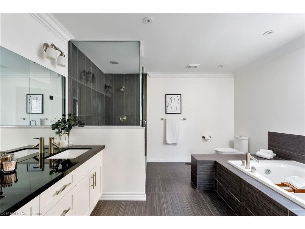 









3456


Liptay

Avenue,
Oakville,




ON
L6M 0M7

