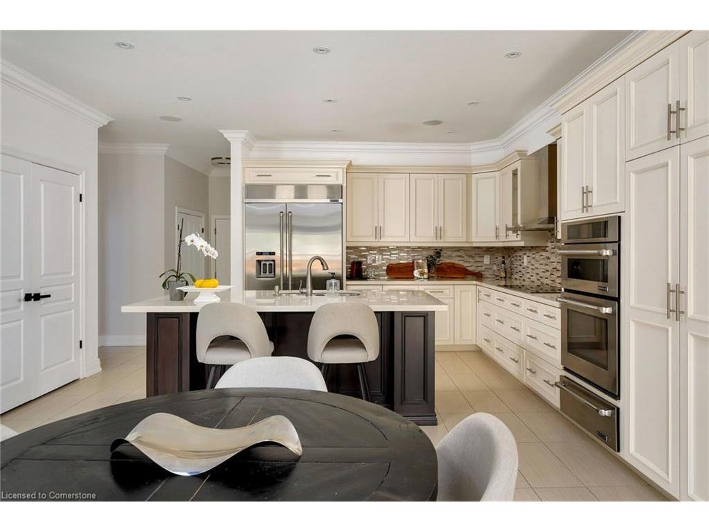 









3456


Liptay

Avenue,
Oakville,




ON
L6M 0M7

