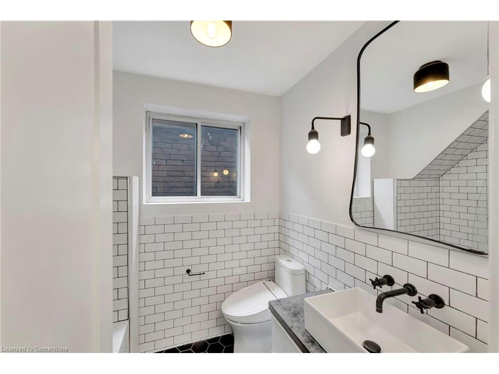 









433


Hughson

Street North,
Hamilton,




ON
L8L 4N4

