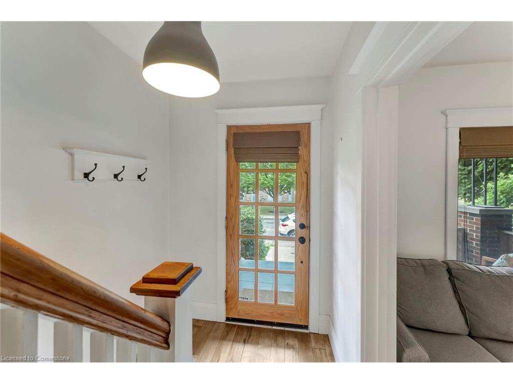 









433


Hughson

Street North,
Hamilton,




ON
L8L 4N4

