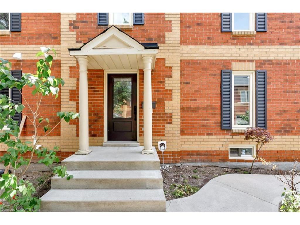 









2006


Glenada

Crescent, 7,
Oakville,




ON
L6H 5R9

