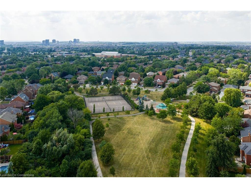 









2006


Glenada

Crescent, 7,
Oakville,




ON
L6H 5R9

