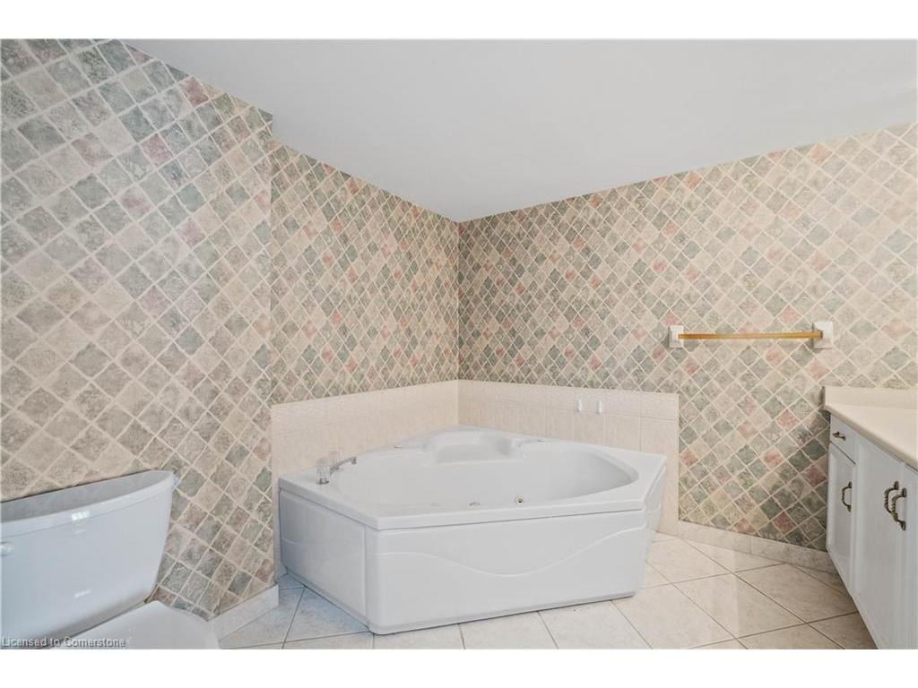 









162


Martindale

Road, 605,
St. Catharines,




ON
L2S 3S4

