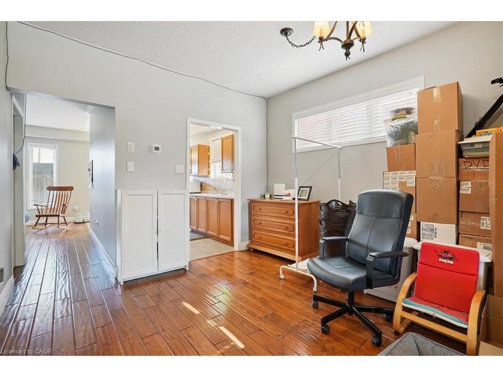 









70


Moore

Crescent,
Ancaster,




ON
L9G 4Z6

