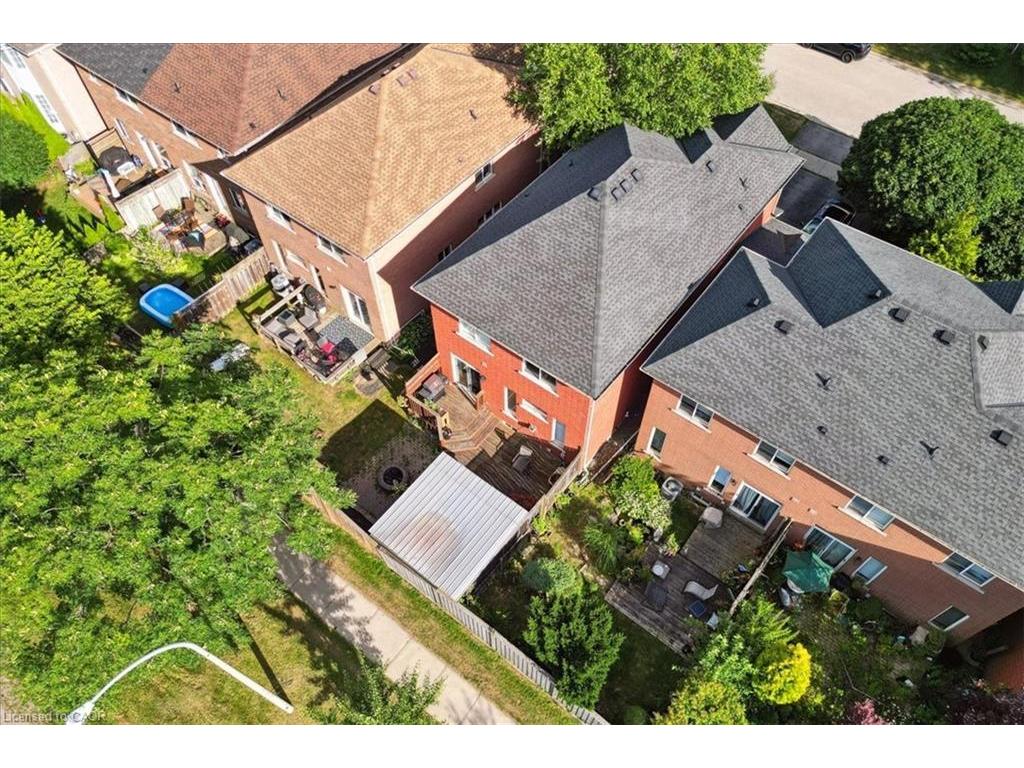 









70


Moore

Crescent,
Ancaster,




ON
L9G 4Z6

