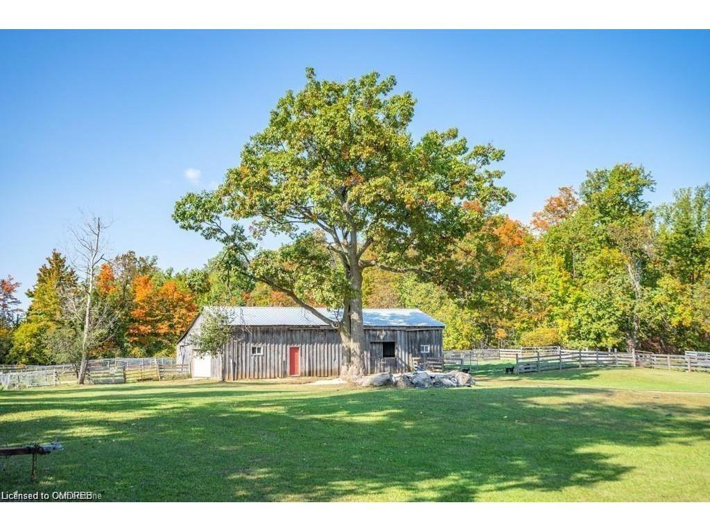 









9630


Wellington Rd 42

,
Erin,




ON
L7G 4S8

